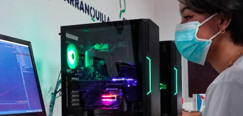 Abiertas inscripciones a ‘EmpoderaTech’, el programa que impulsará el empleo juvenil en el sector de la tecnología