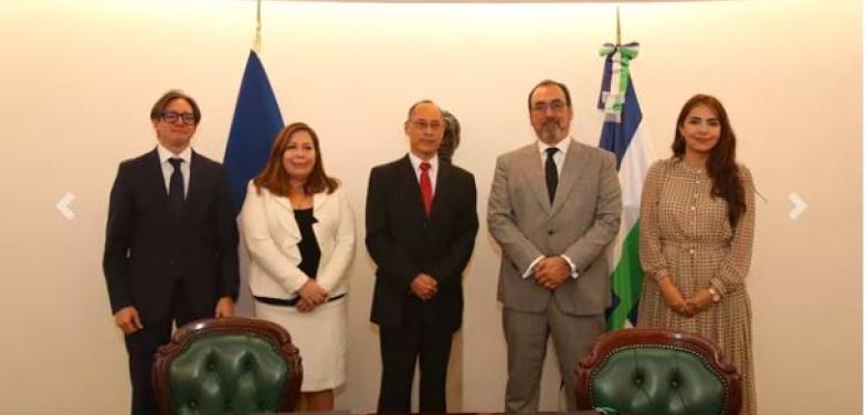 CAF y la UCAB promoverán la investigación en temas de desarrollo económico y social