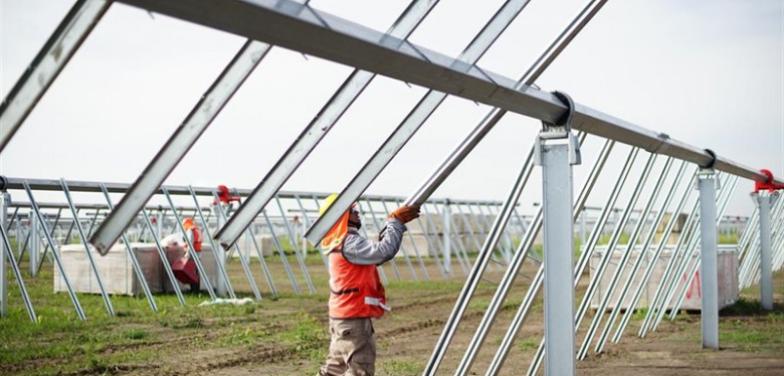 Soltec realiza la primera inversión a través de Aurora en la startup Silbat