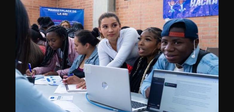 Para el 2025, Colombia necesitaría más de 162.000 profesionales en TI