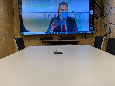La Inteligencia Artificial permitirá a los alicantinos realizar trámites por internet y con su voz con el Ayuntamiento