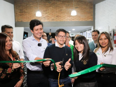 Gobierno de Boyacá implenta laboratorio de sistemas solares fotovoltaicos en Duitama